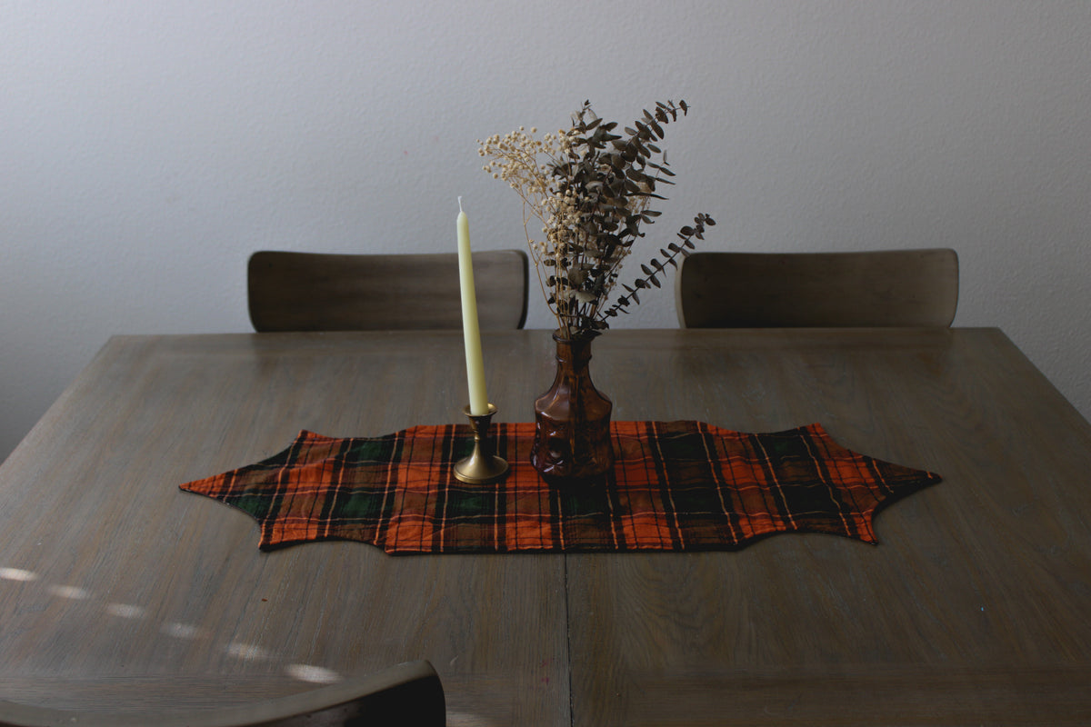 Pointy Table Runner